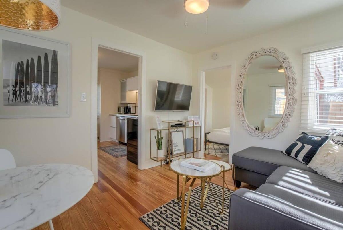 Vintage Tiny House Cute 1Bdrm Big Appeal Villa Colorado Springs Exteriör bild