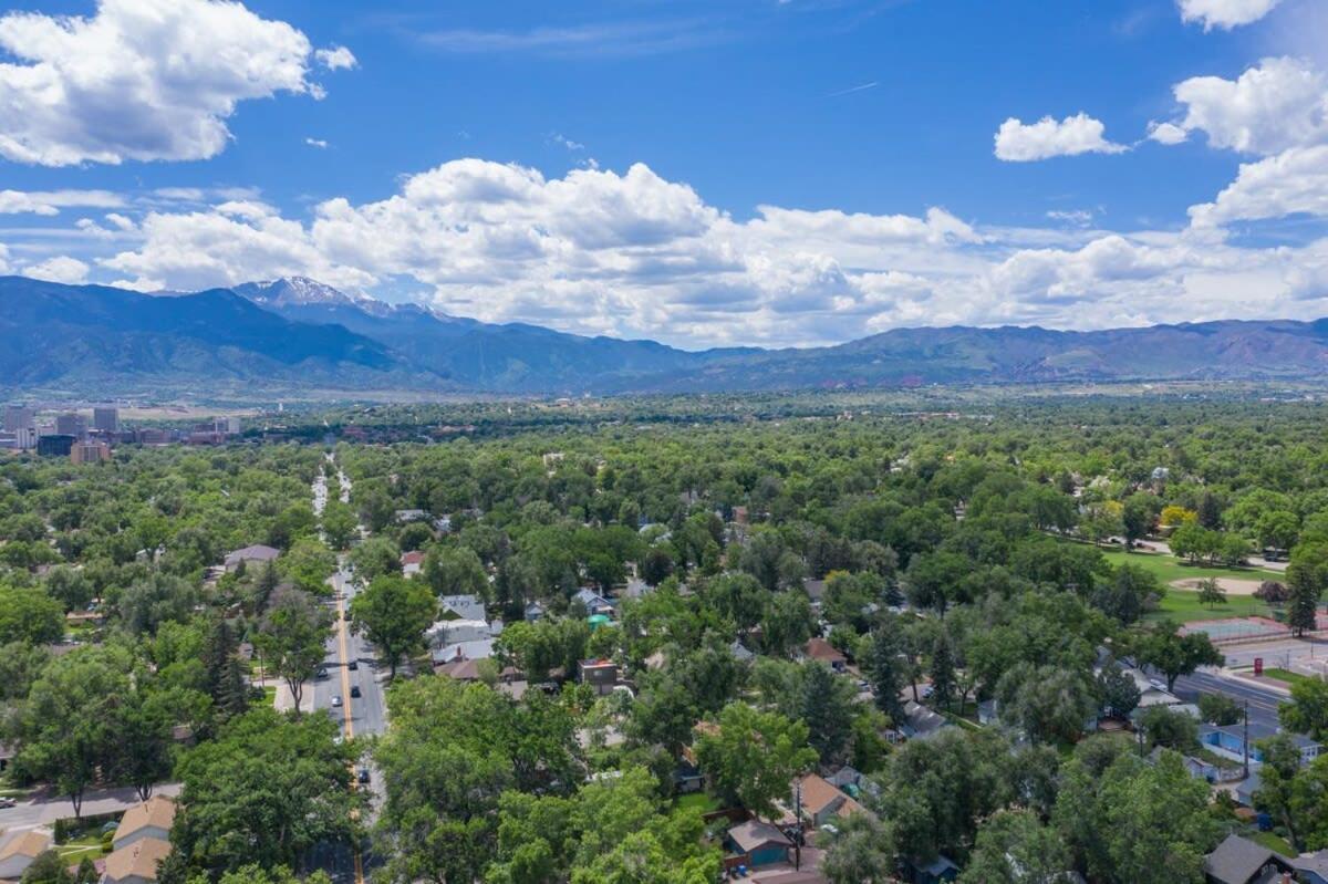 Vintage Tiny House Cute 1Bdrm Big Appeal Villa Colorado Springs Exteriör bild