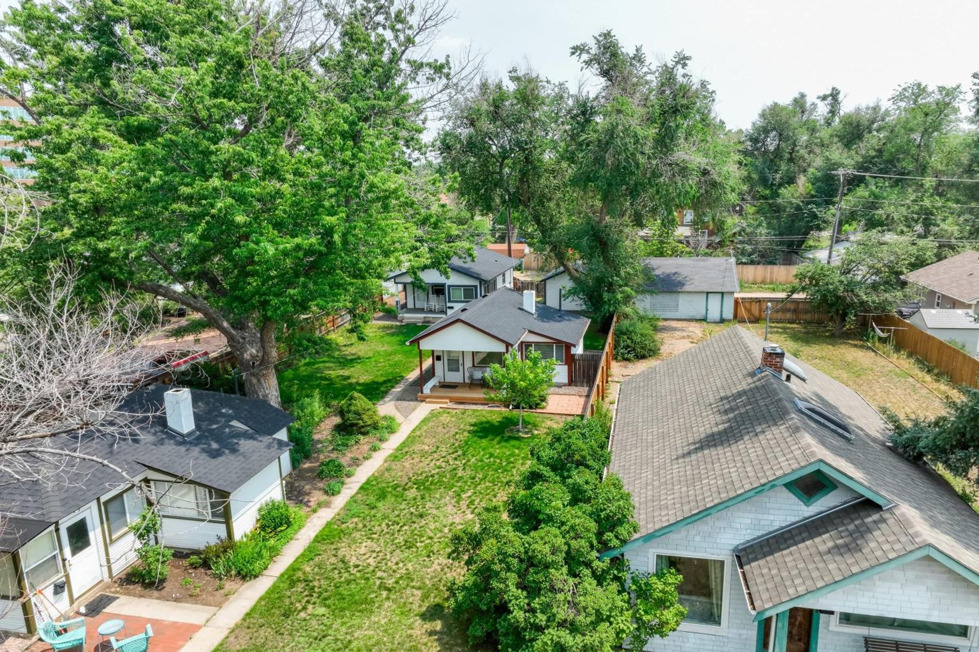 Vintage Tiny House Cute 1Bdrm Big Appeal Villa Colorado Springs Exteriör bild