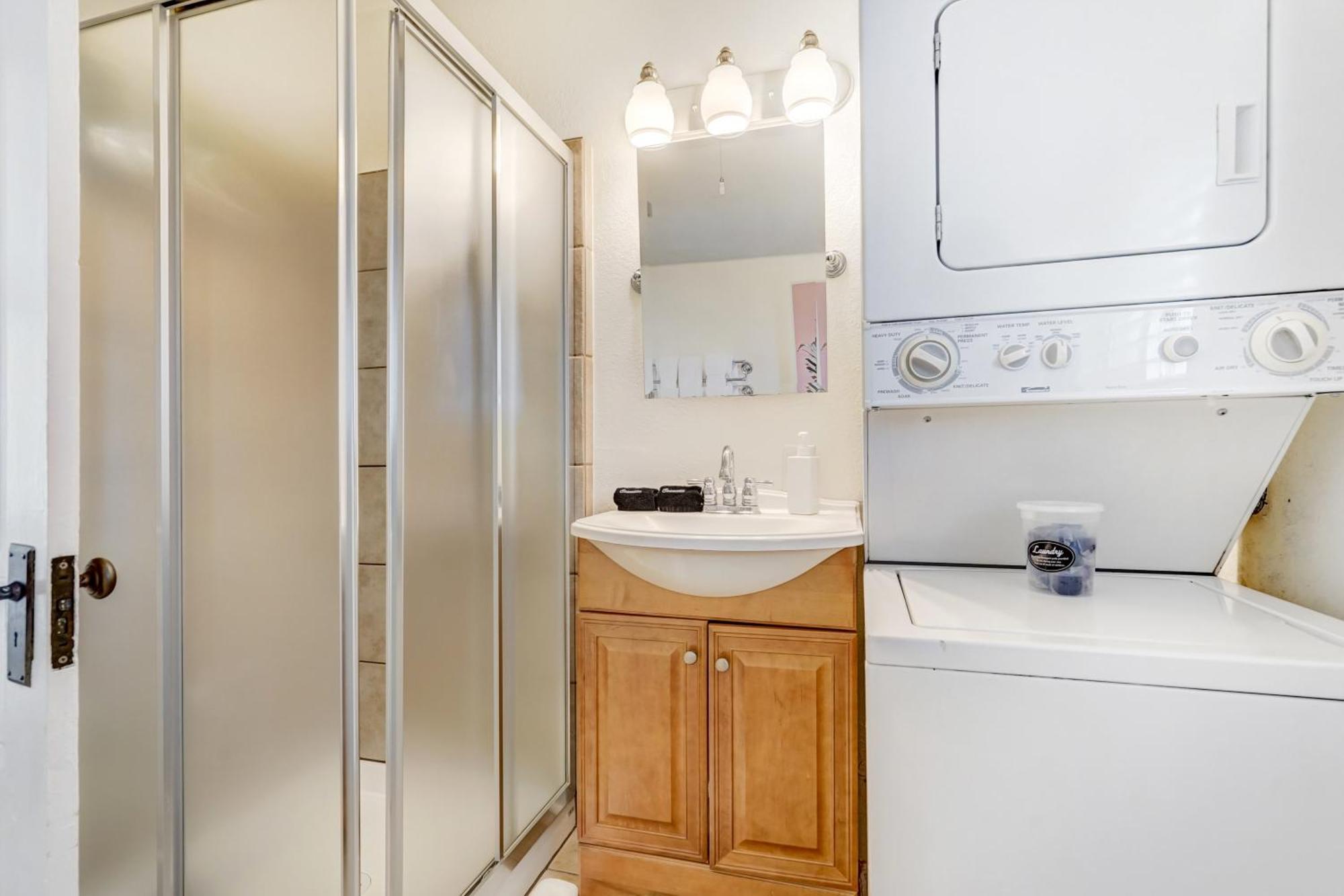 Vintage Tiny House Cute 1Bdrm Big Appeal Villa Colorado Springs Exteriör bild